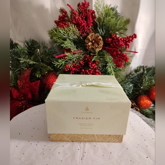 Thymes Other - Thymes Frasier Fir Aromatic Candle - 20 oz